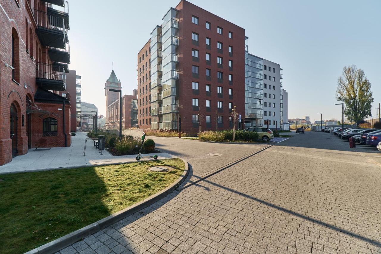 Browary Wroclawskie Apartments With Free Garage By Noclegi Renters Экстерьер фото