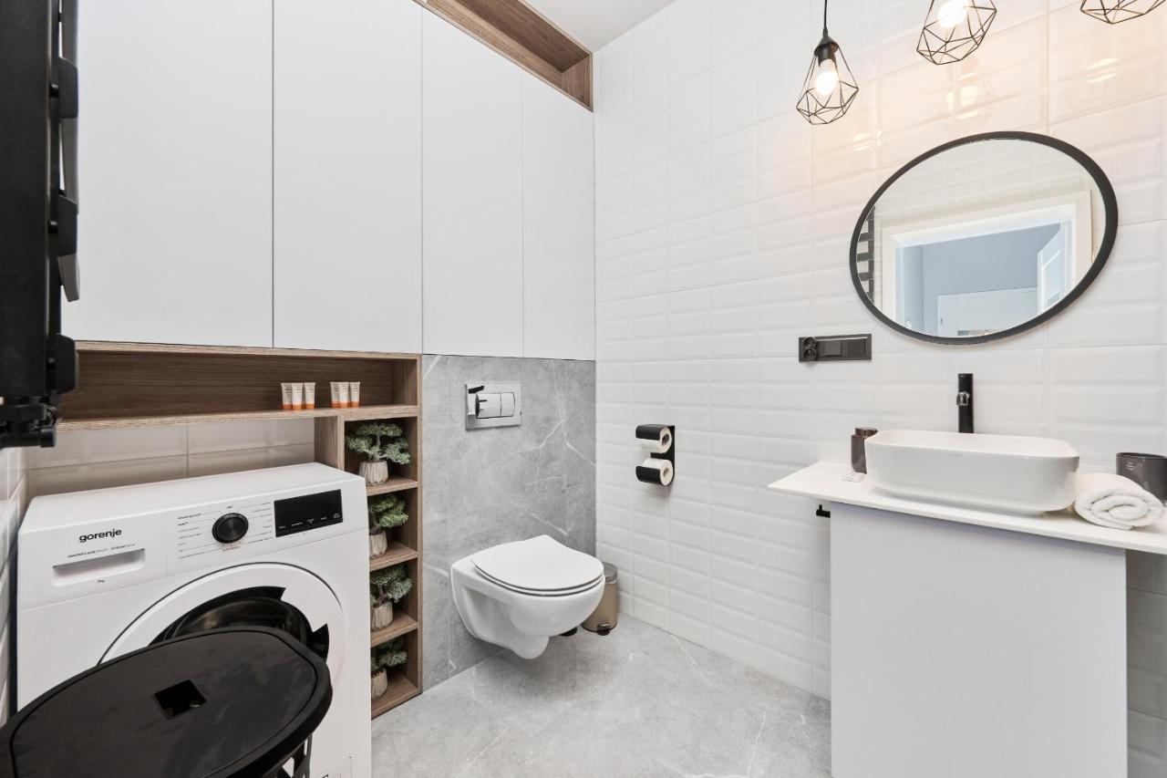 Browary Wroclawskie Apartments With Free Garage By Noclegi Renters Экстерьер фото